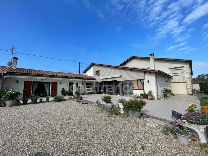 Maison à vendre, 377m², Marmande