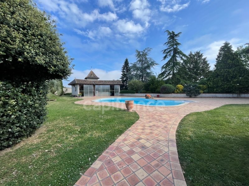 Maison à vendre, 377m², Marmande