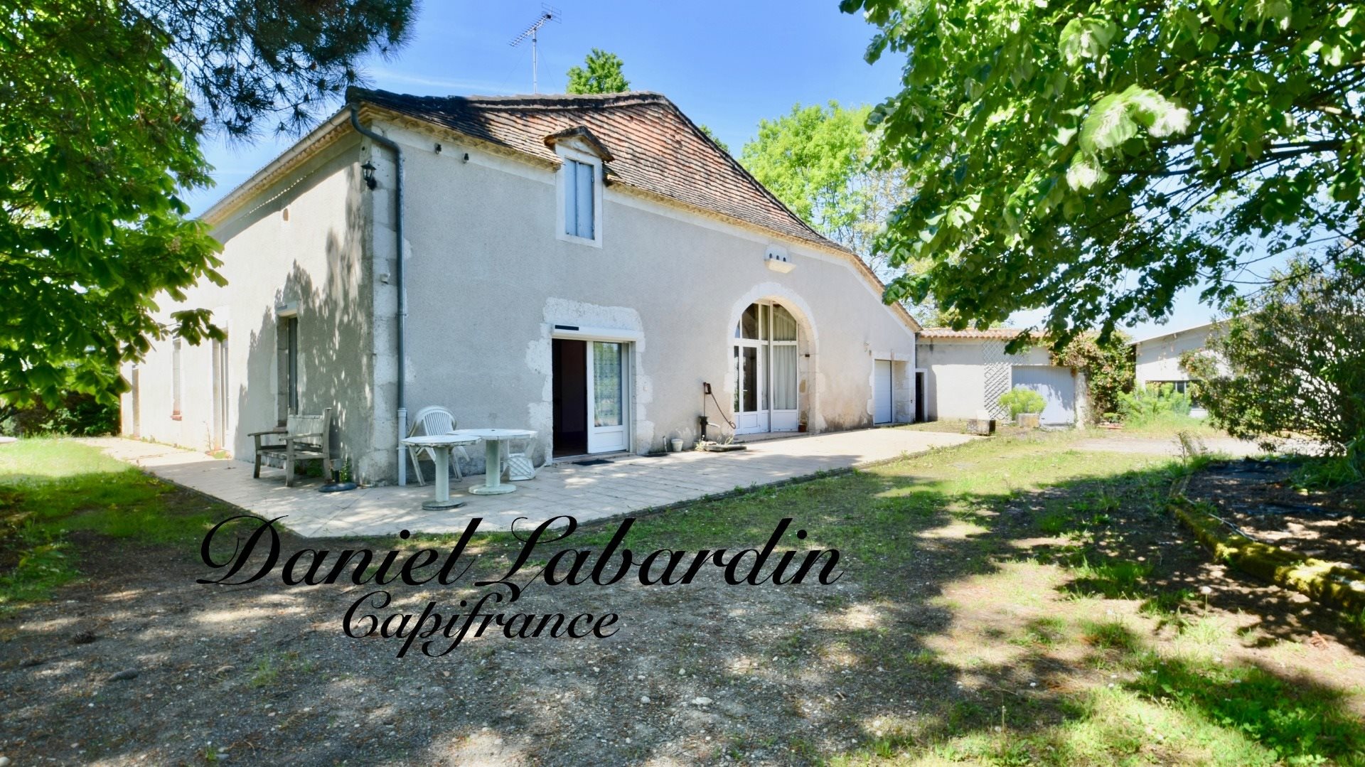 Maison à vendre, 180m², Roumagne