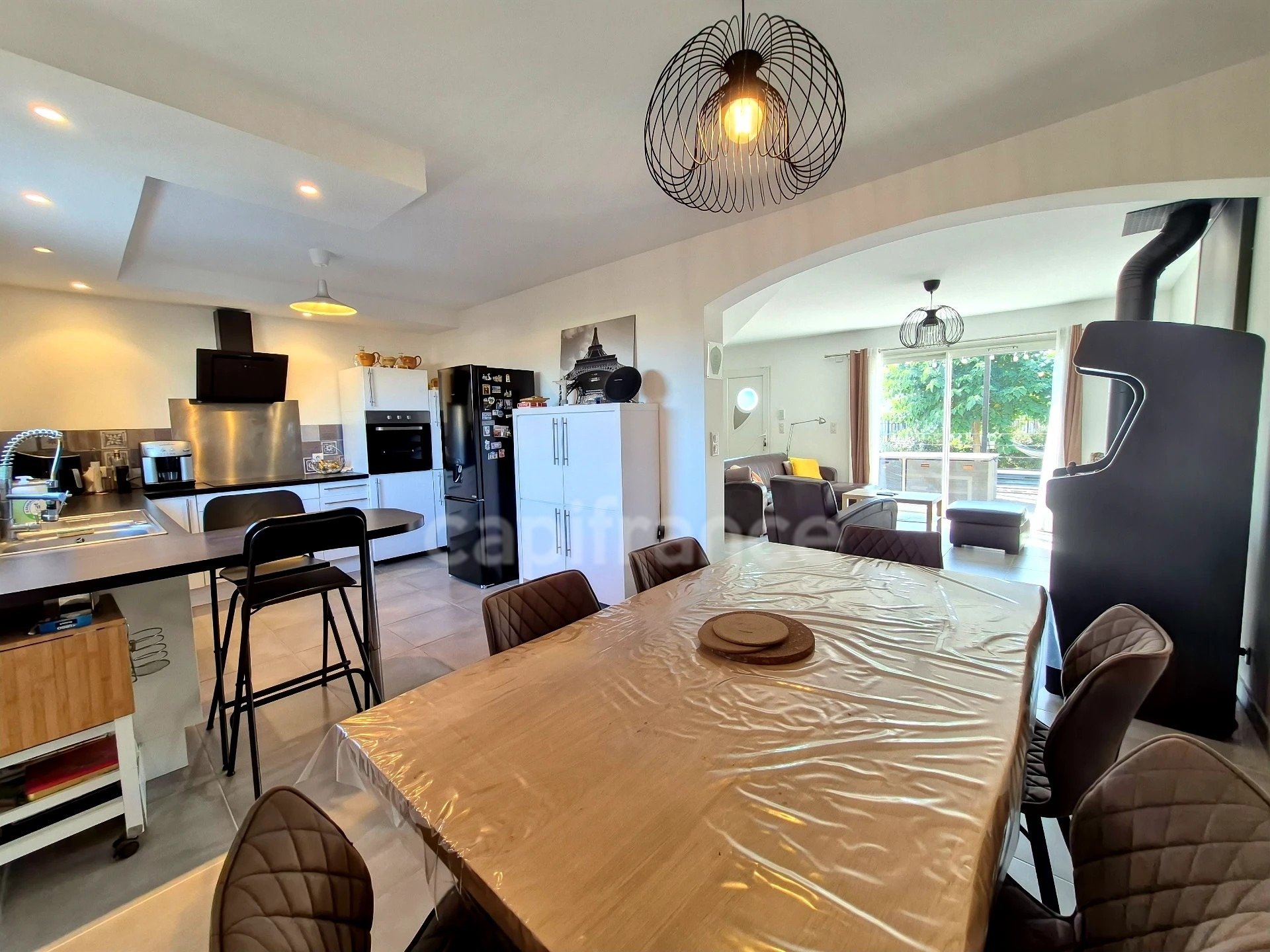 Maison à vendre, 118m², Saint-Geniès-de-Comolas