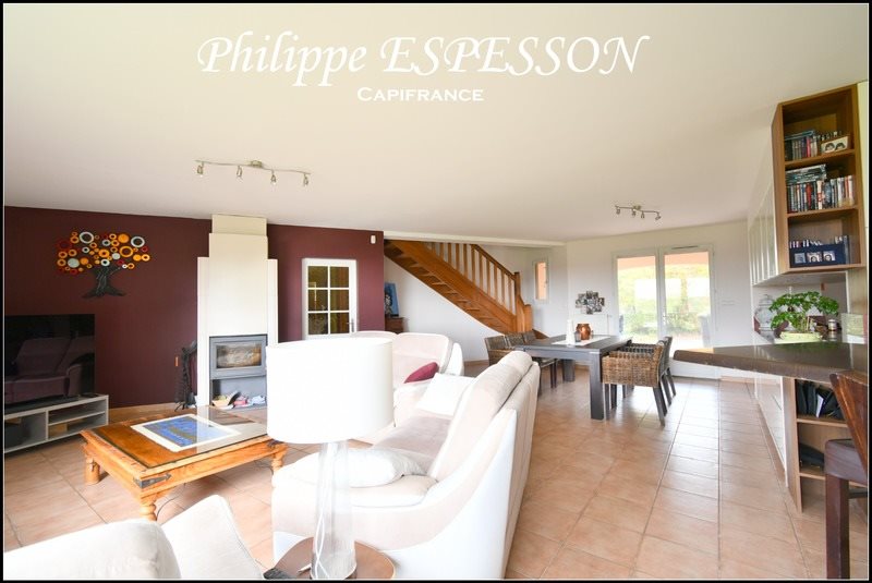 Maison à vendre, 153m², Saint-Pardoux-Isaac