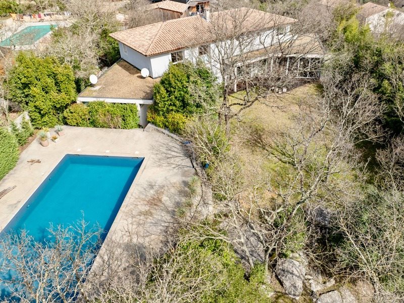 Maison à vendre, 324m², Saint-Martin-de-Londres