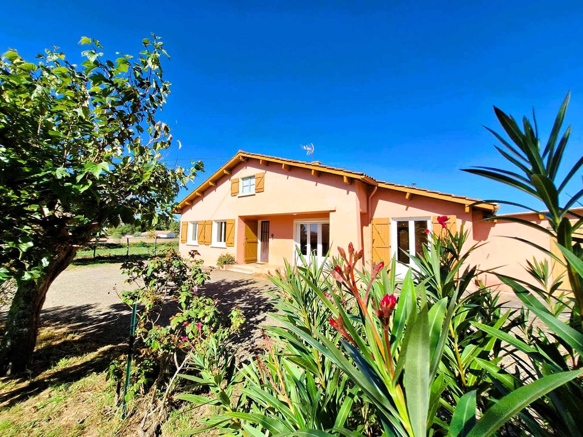 Maison à vendre, 102m², Vergoignan