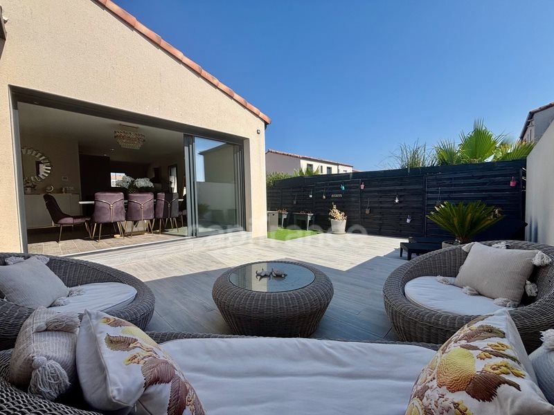 Maison à vendre, 121m², Pomérols