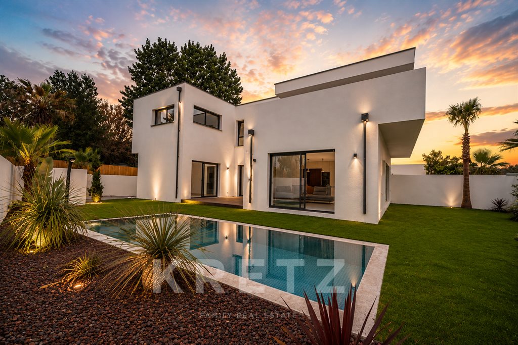 Maison à vendre, 198m², Agde (Cap d'Agde)