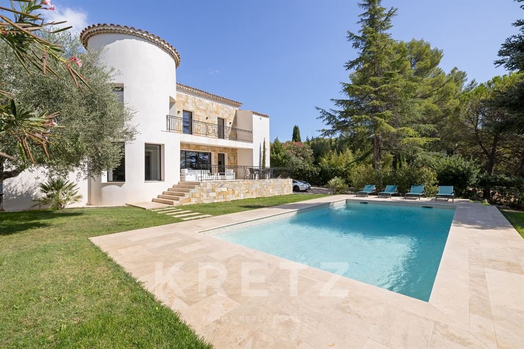 Maison à vendre, 325m², Châteauneuf-Grasse