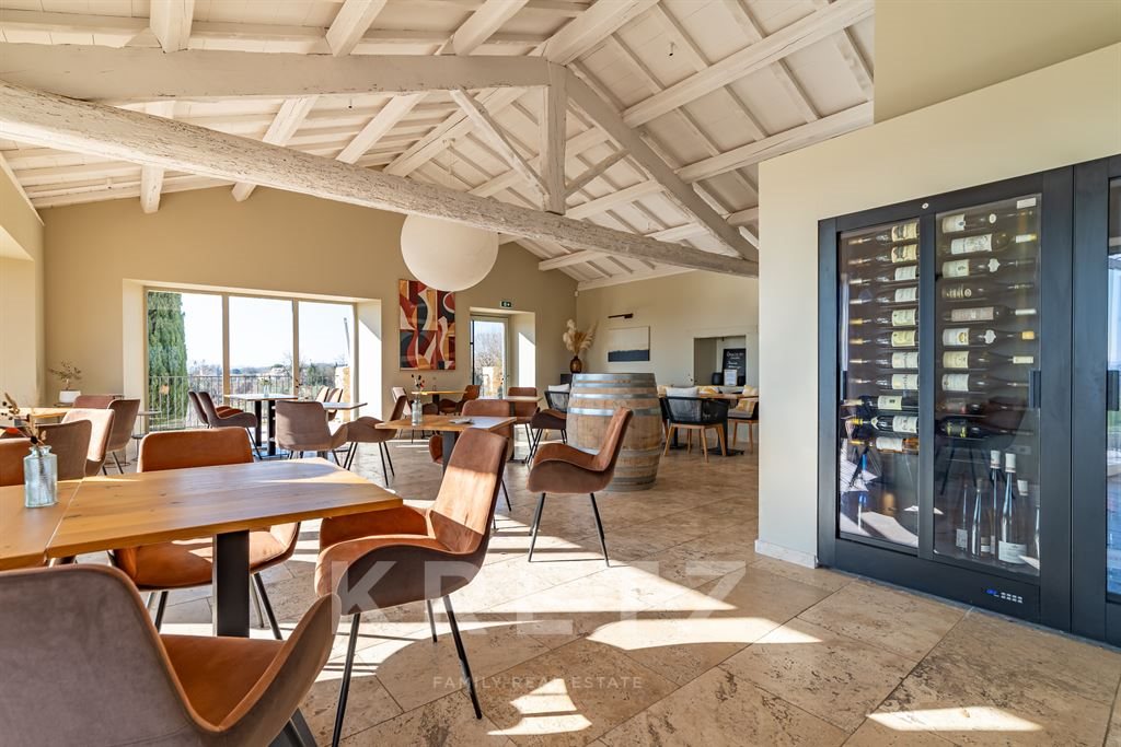 Maison à vendre, 1650m², Uzès