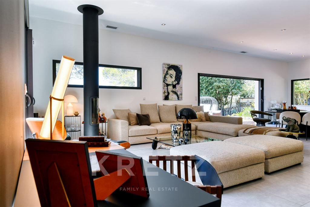 Maison à vendre, 191m², Nîmes