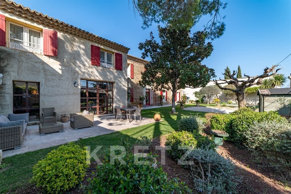 Maison à vendre, 283m², Nîmes
