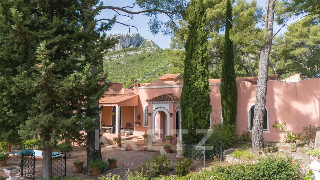 Maison à vendre, 322m², Toulon