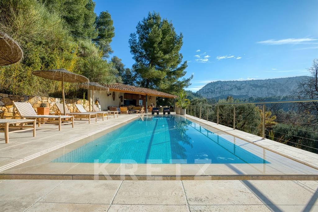 Maison à vendre, 240m², Le Castellet
