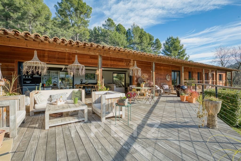 Maison à vendre, 240m², Le Castellet