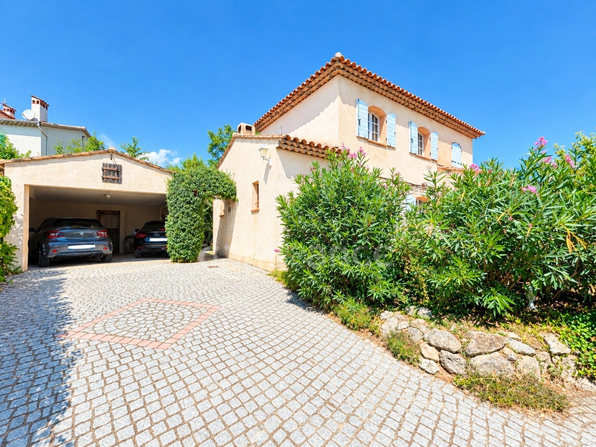 Maison à vendre, 130m², Mouans-Sartoux