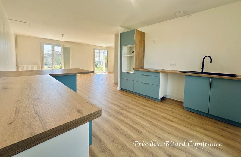 Maison à vendre, 94m², Le Thou