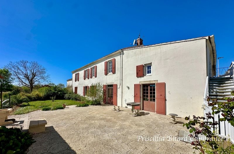 Maison à vendre, 271m², Virson