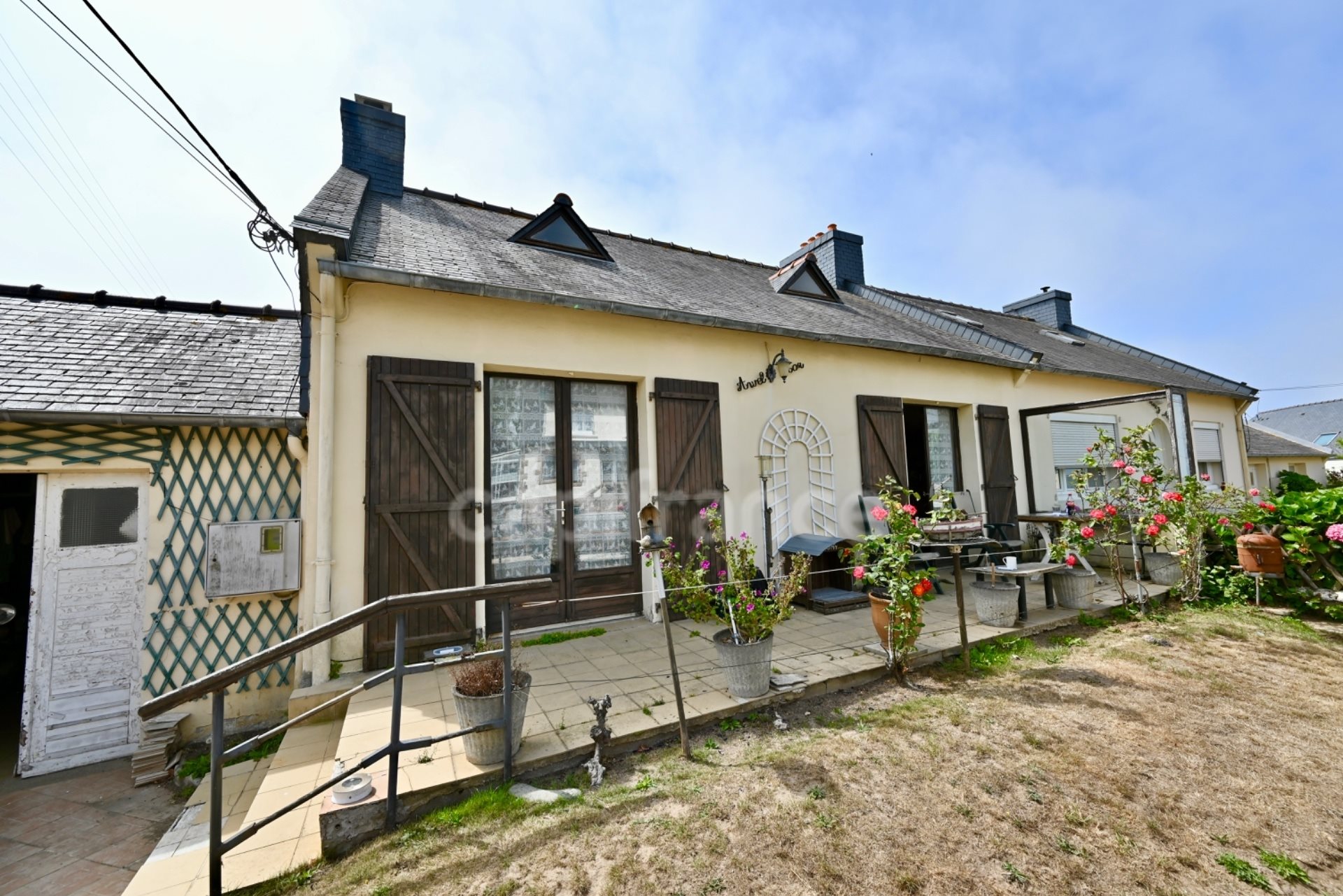 Maison à vendre, 77m², Trélévern