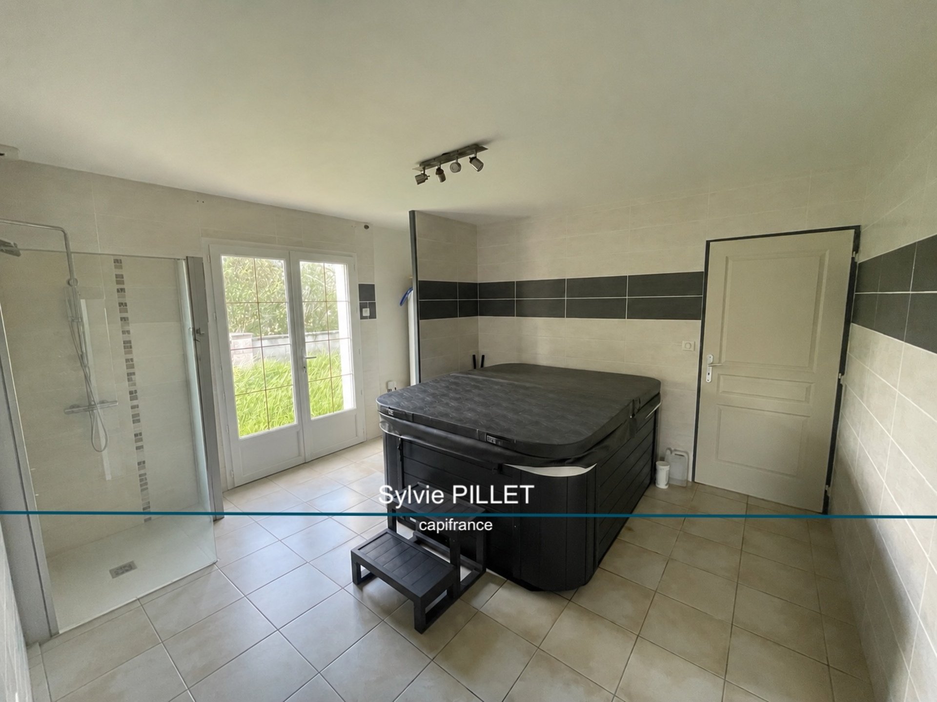 Maison à vendre, 247m², Saint-Michel-en-l'Herm