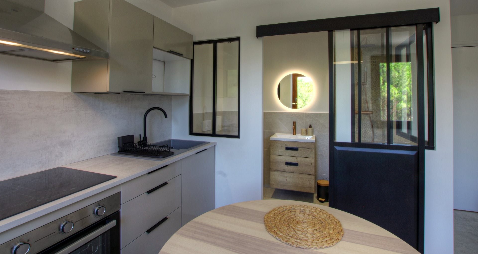 Appartement à louer, 16m², Miramas