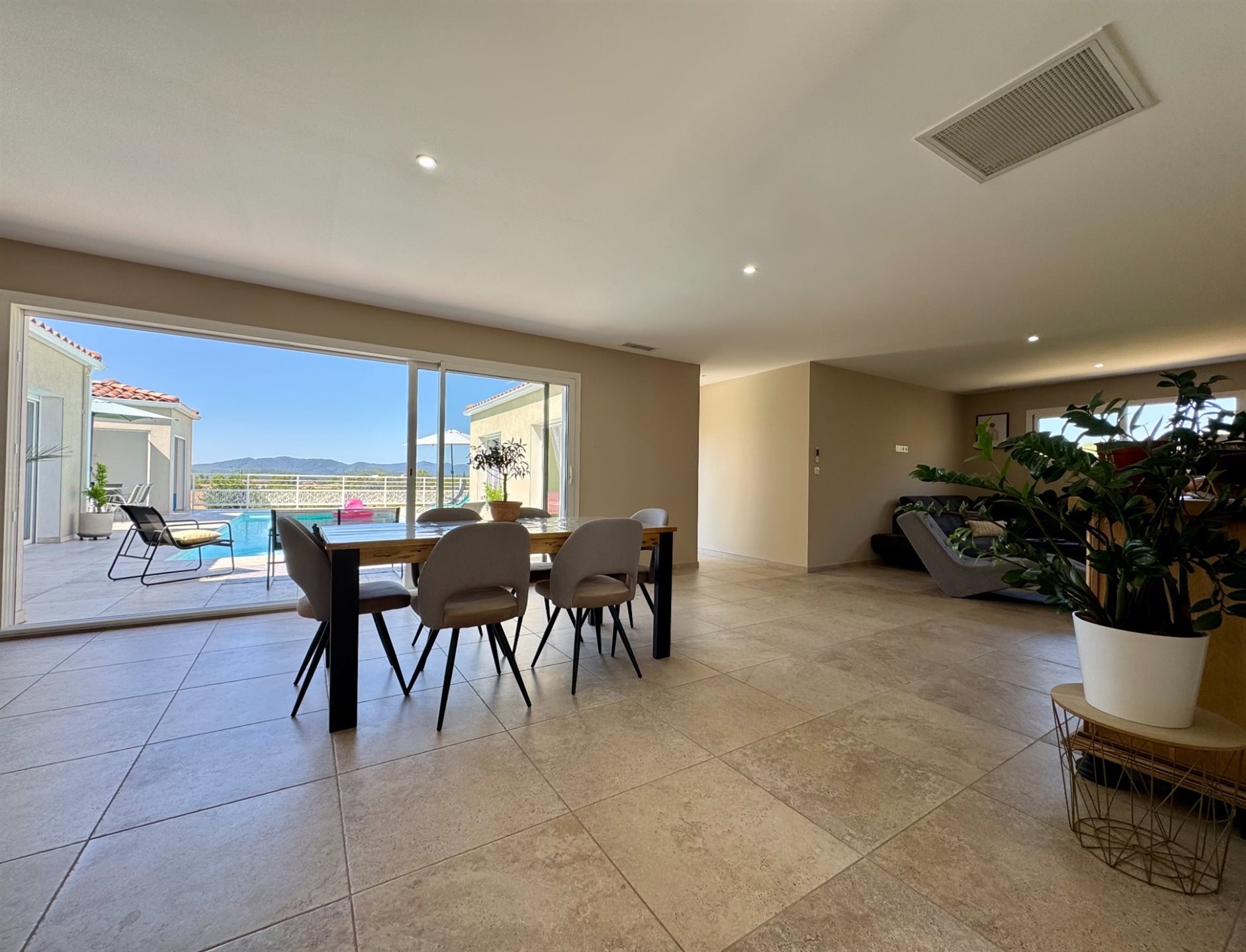 Maison à vendre, 147m², Rousson