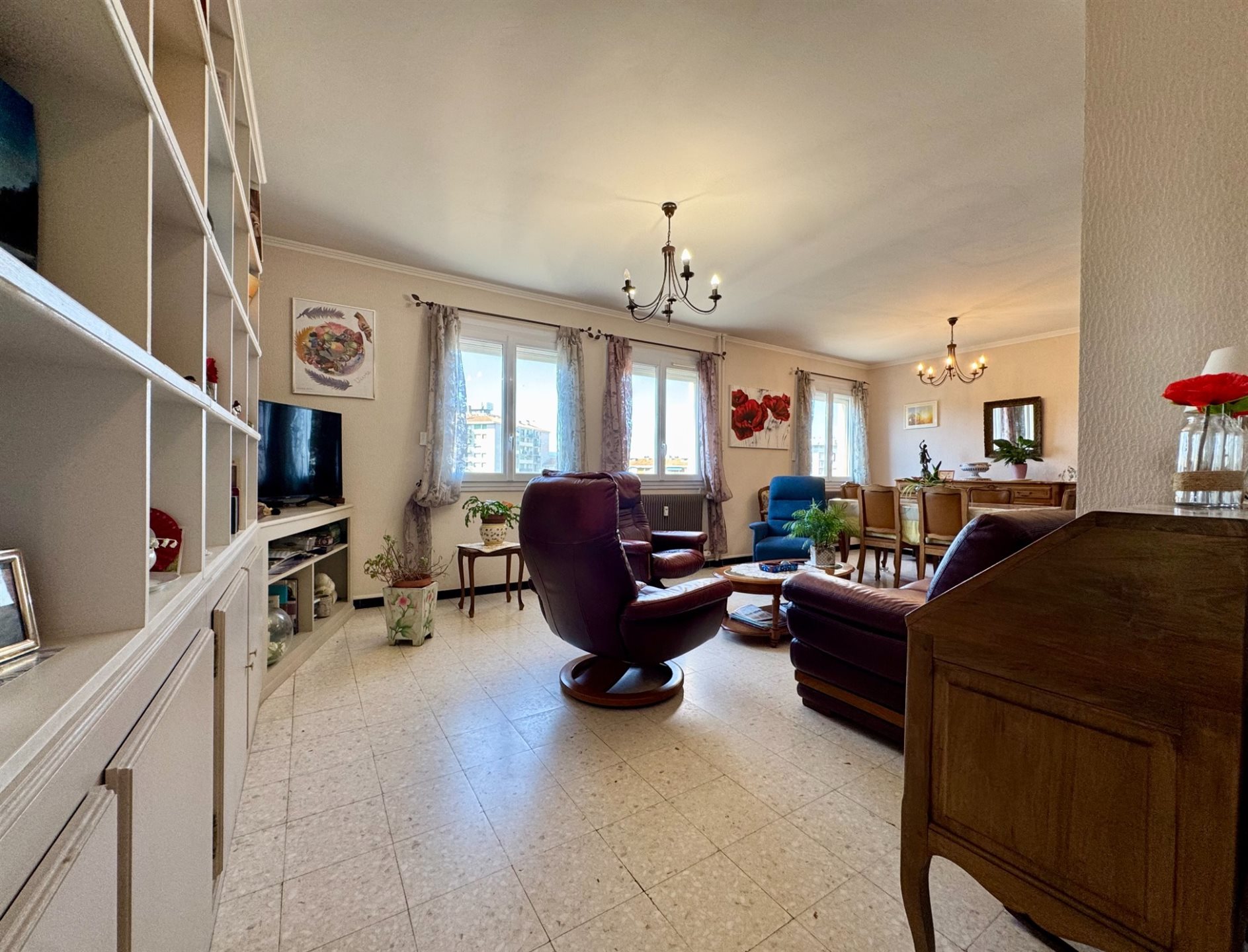 Appartement à vendre, 72m², Alès