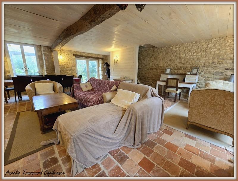 Maison à vendre, 140m², Antezant-la-Chapelle