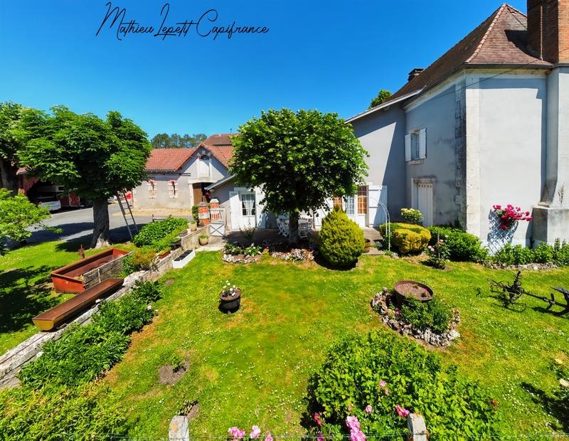 Maison à vendre, 280m², Saint-Pierre-de-Chignac