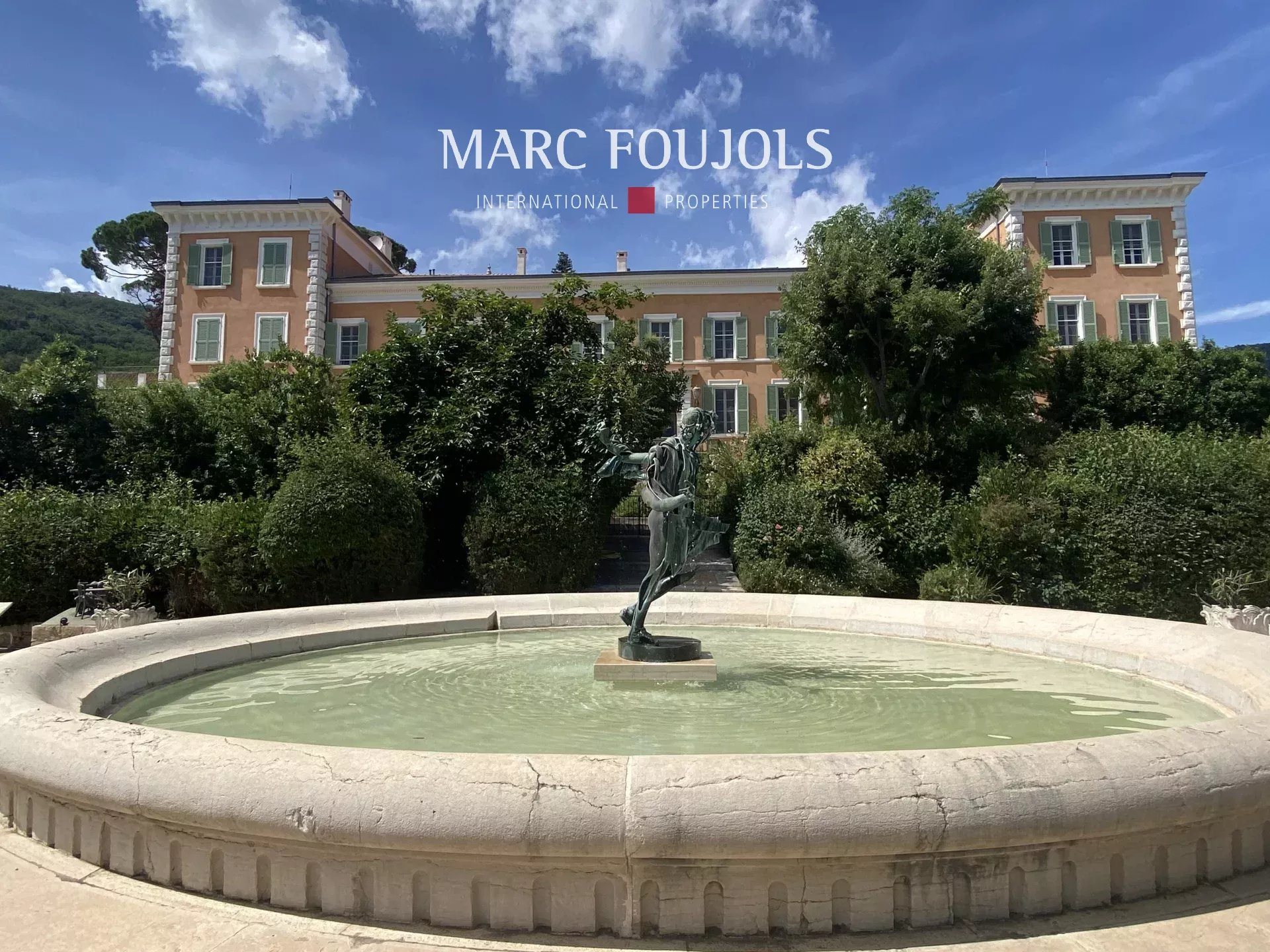 Maison à vendre, 1771m², Vence