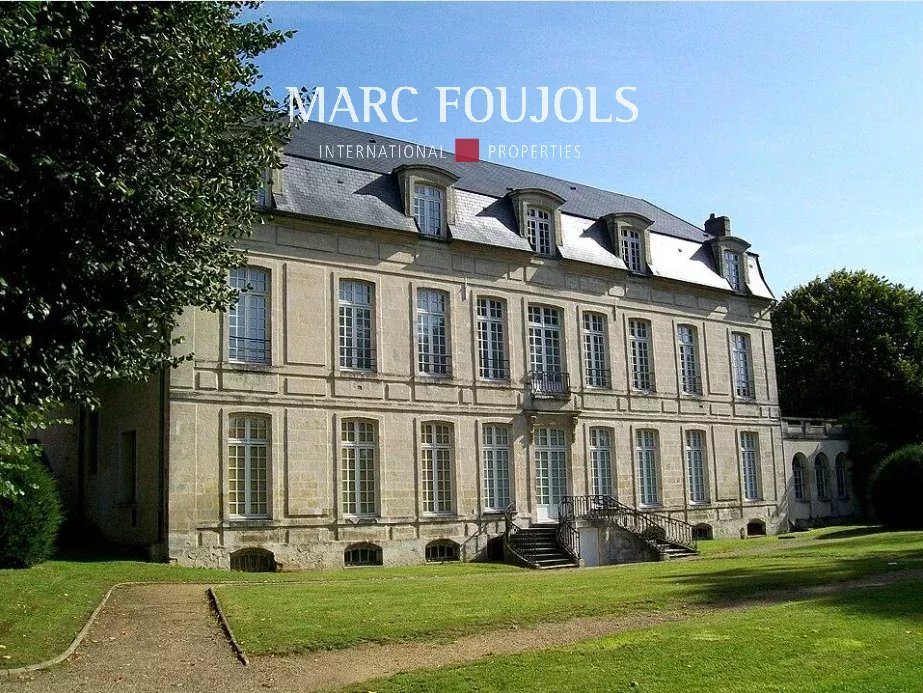 Maison à vendre, 775m², Senlis