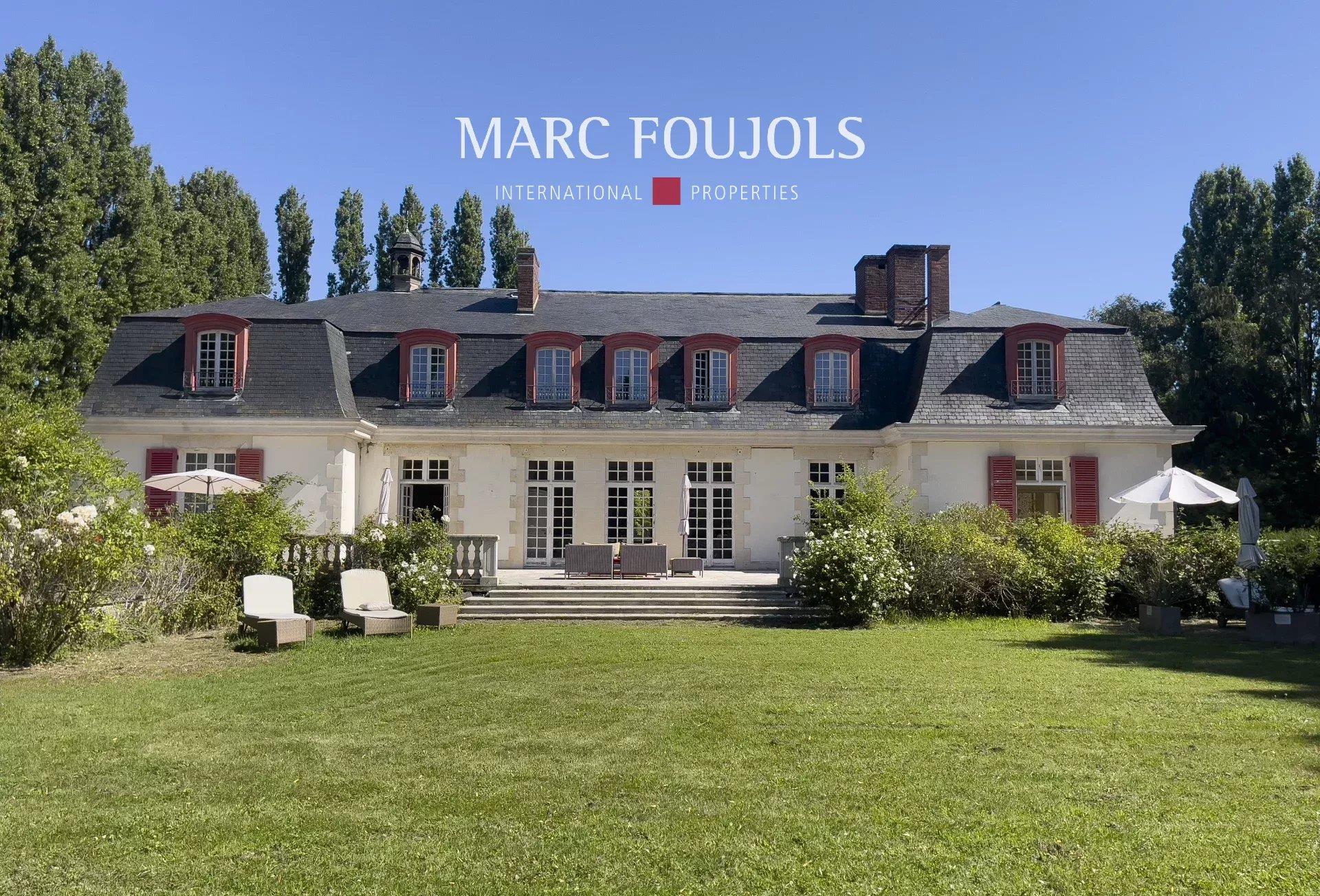 Maison à vendre, 902m², Fontainebleau