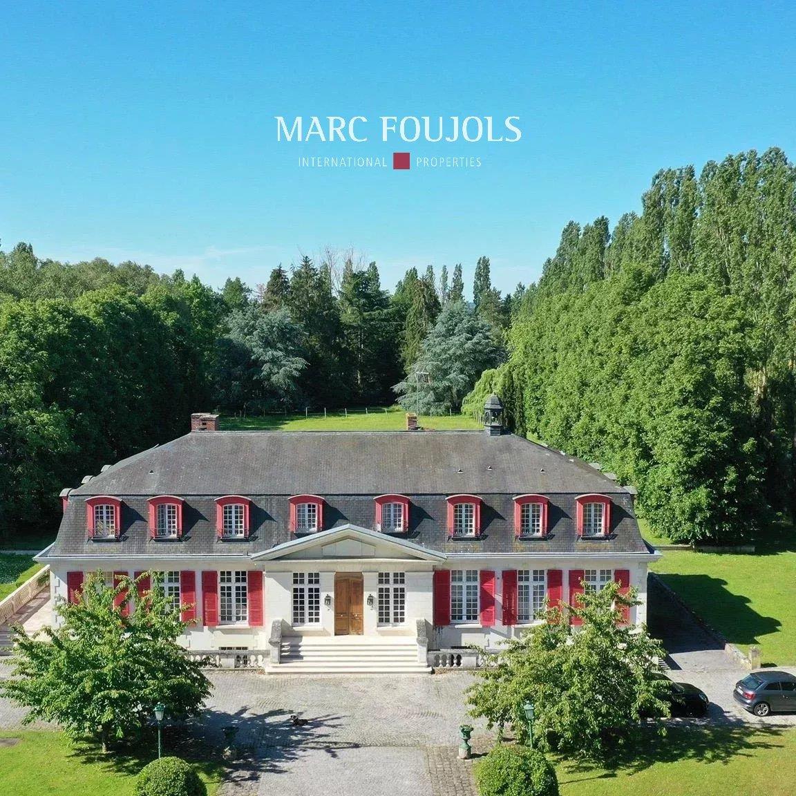 Maison à vendre, 902m², Fontainebleau