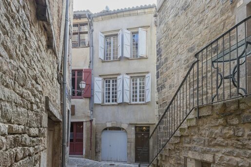 Maison 5 pièces 120 m² · à Saint-Antonin-Noble-Val · 120 m² · 160 000 €