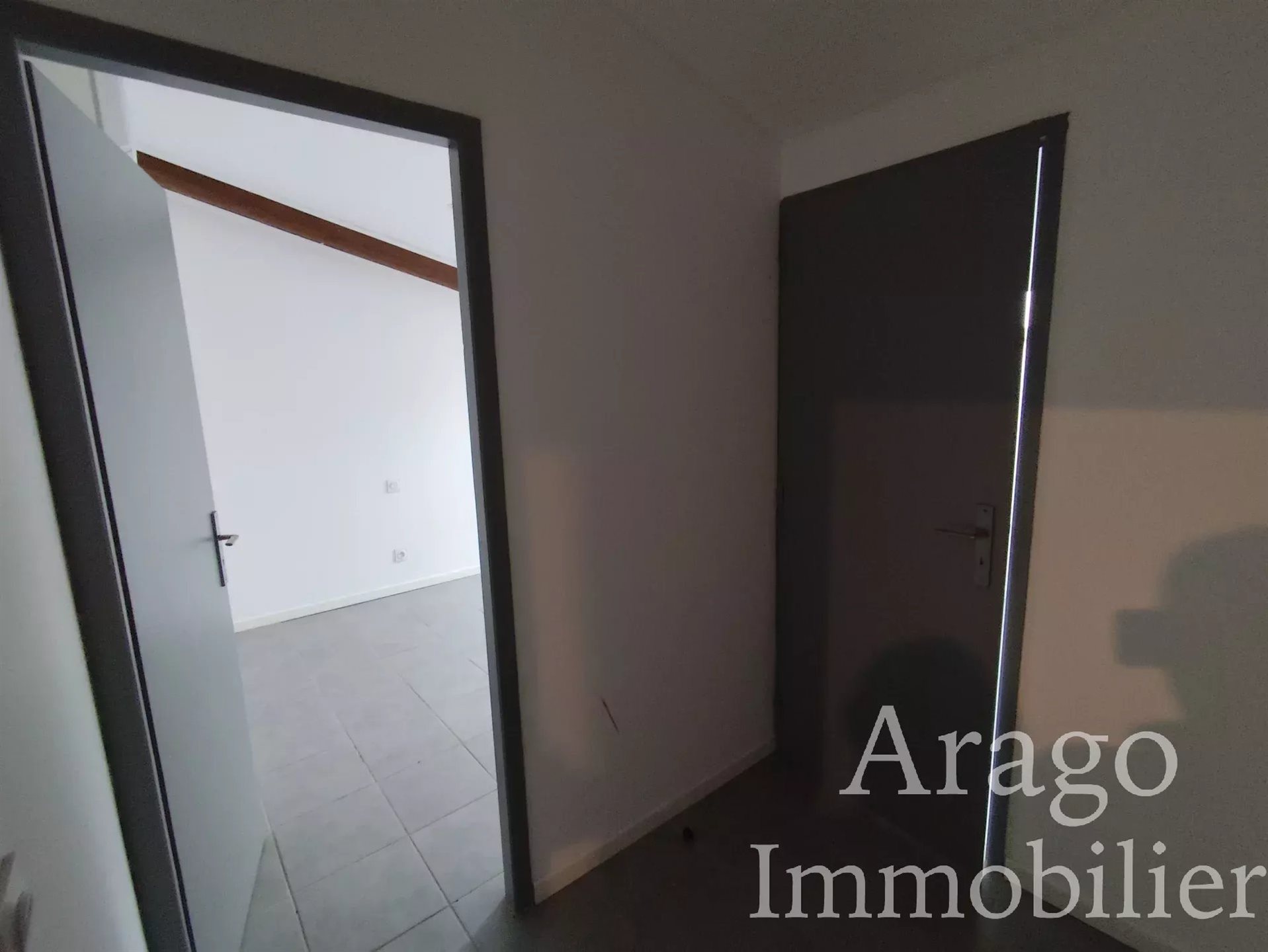 Appartement à louer, 43m², Tautavel