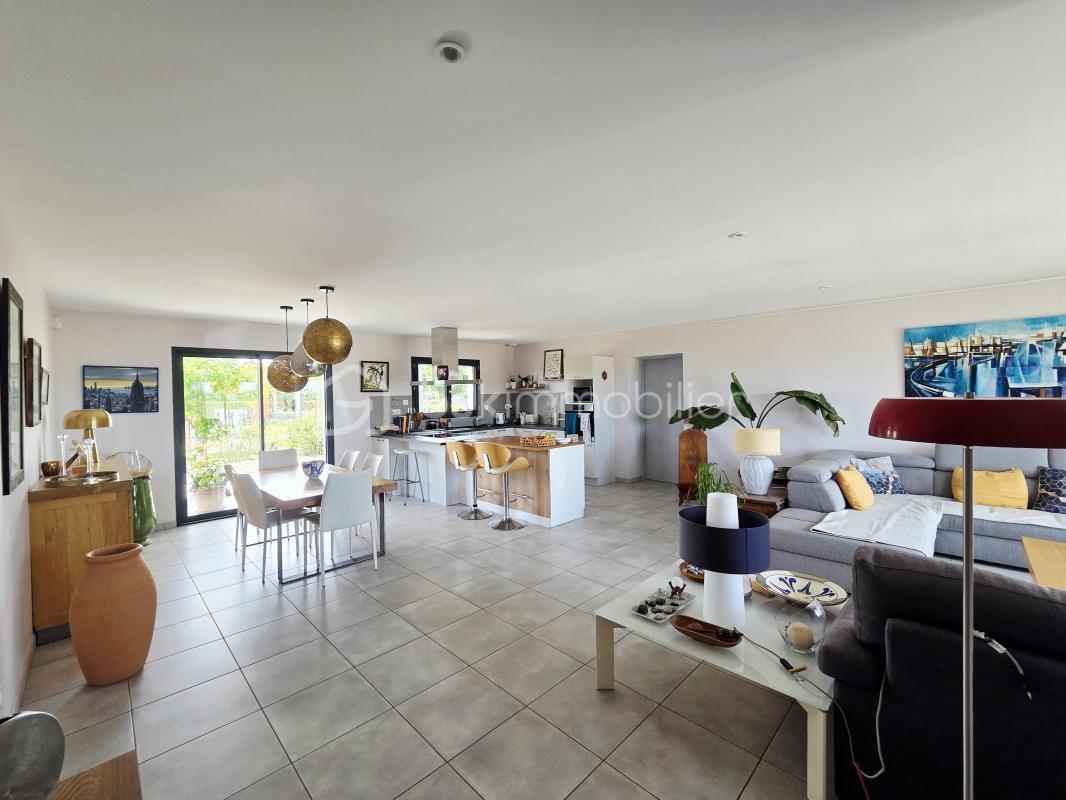 Maison à vendre, 134m², La Ville-Dieu-du-Temple