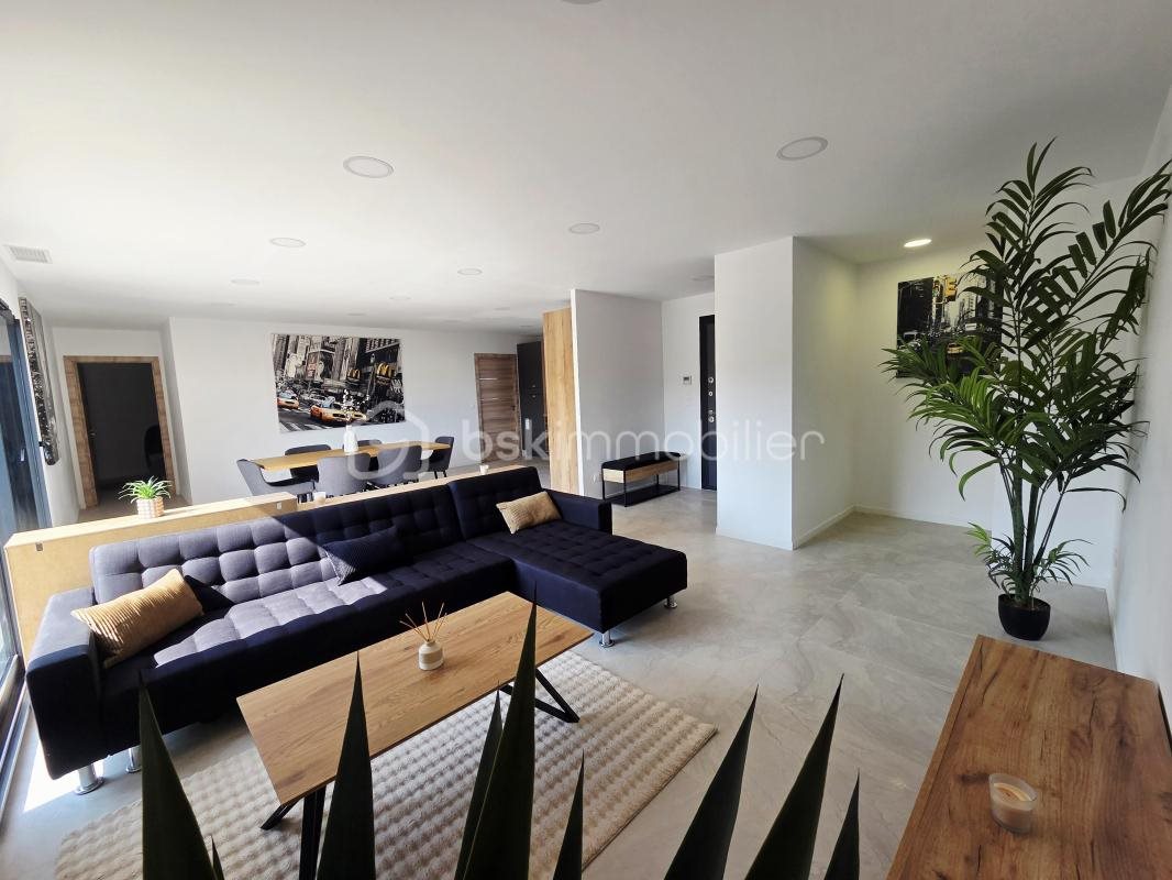 Maison à vendre, 132m², Lavit