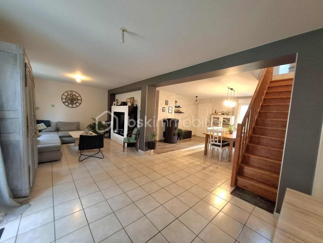 Maison à vendre, 177m², Saint-Calais-du-Désert