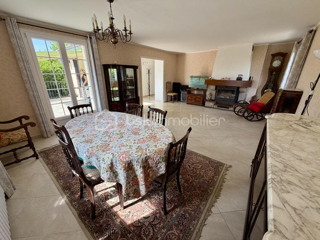 Maison à vendre, 112m², Laroche-Saint-Cydroine