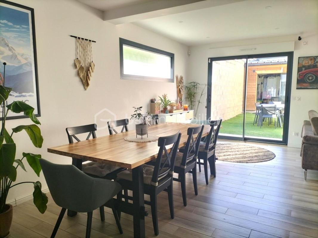 Maison à vendre, 109m², Le Val-Saint-Germain