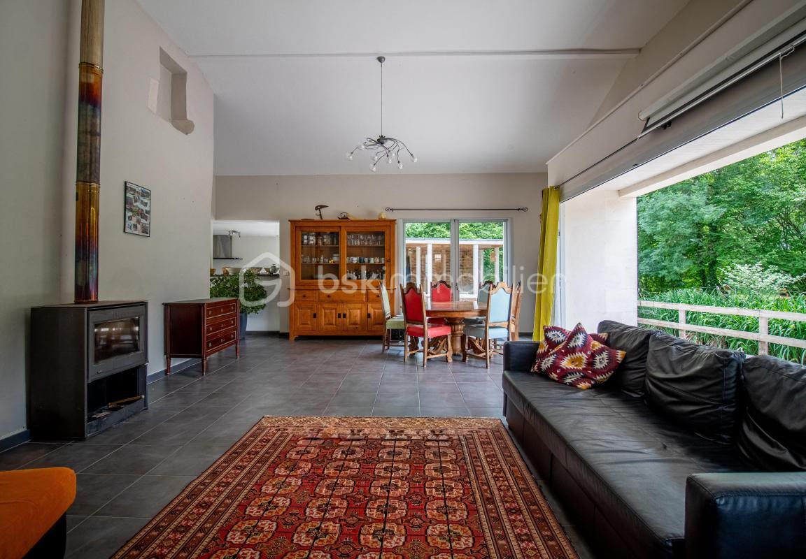Maison à vendre, 530m², Saint-Maigrin