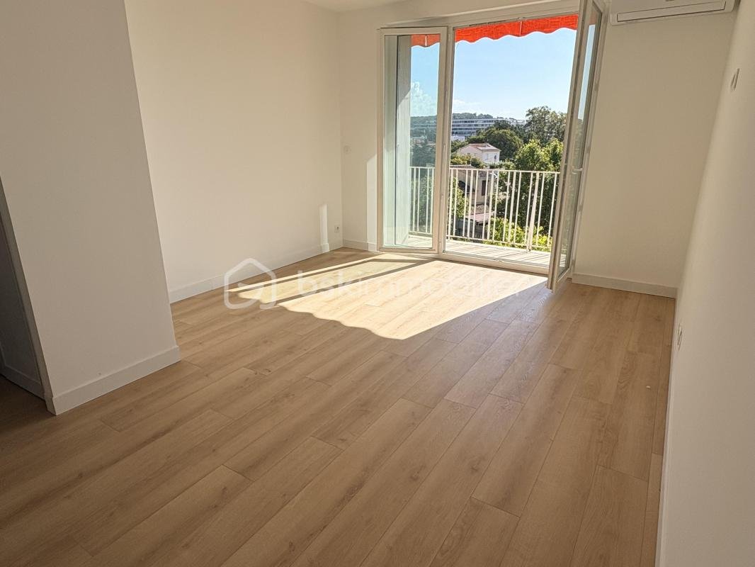 Appartement à vendre, 74m², Toulon