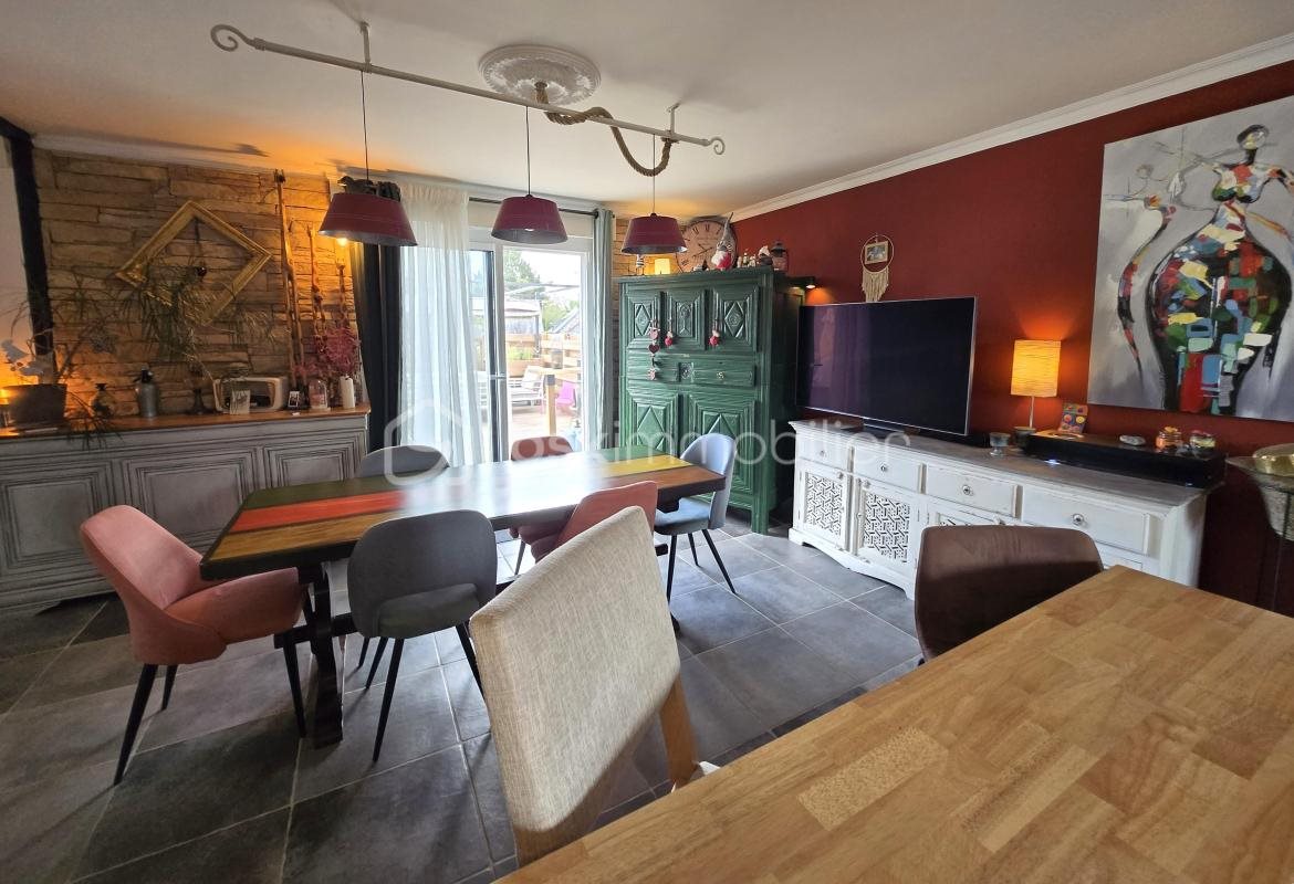 Maison à vendre, 131m², Bonnemain