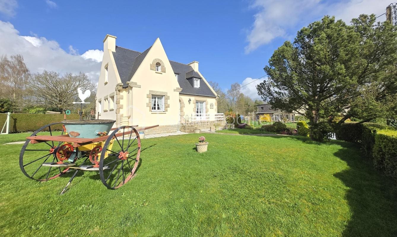 Maison à vendre, 135m², Aucaleuc