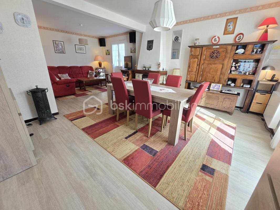 Maison à vendre, 135m², Aucaleuc