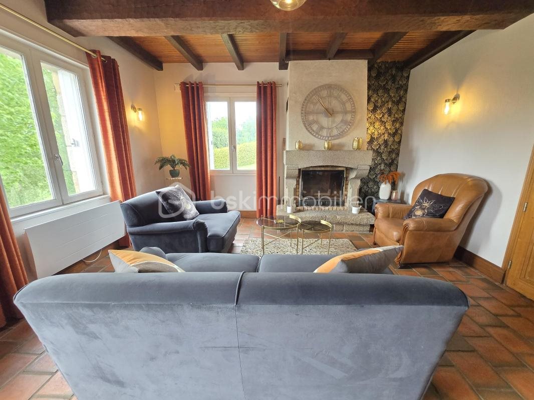 Maison à vendre, 121m², Gouarec