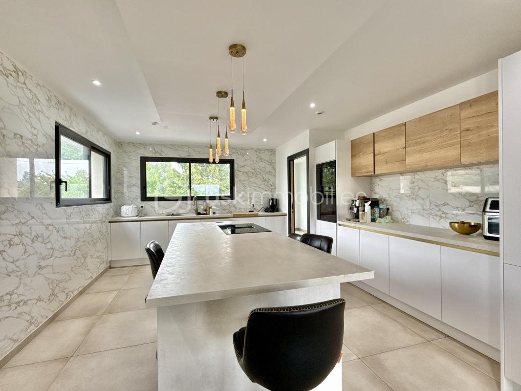 Maison à vendre, 240m², Bussy-lès-Daours