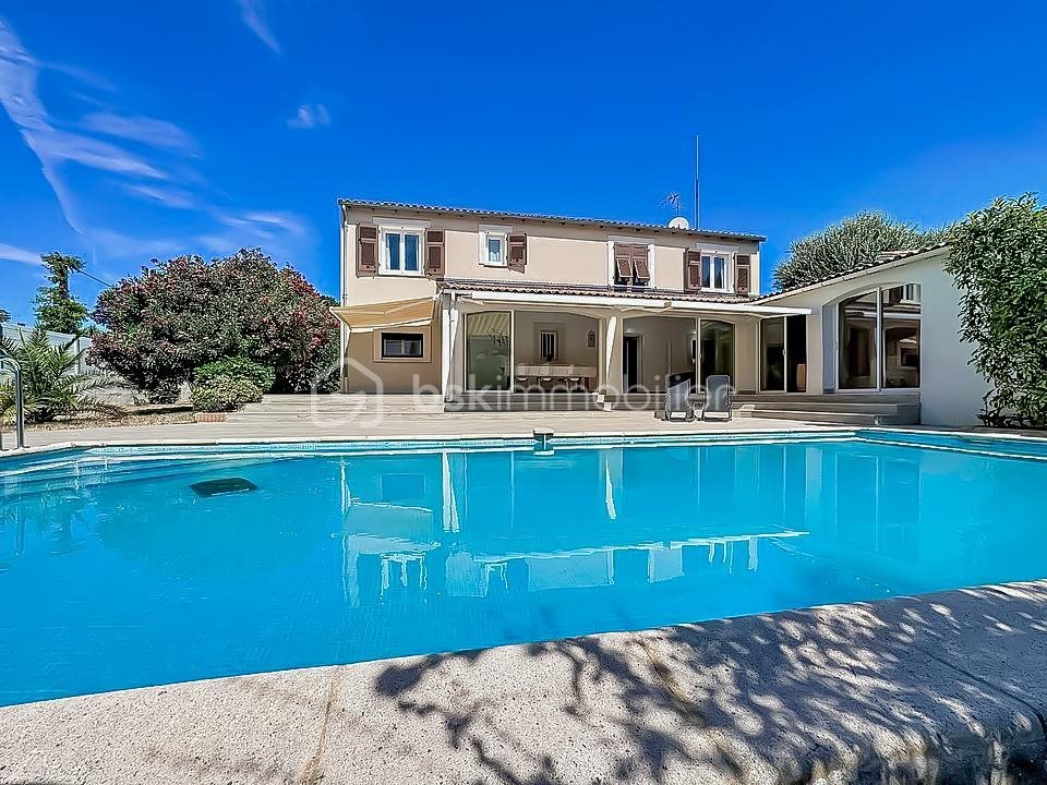 Maison à vendre, 222m², Castries