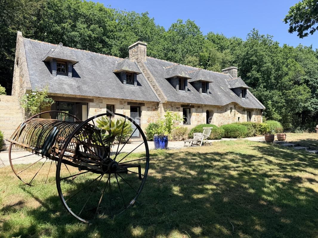 Maison à vendre, 124m², Rosnoën