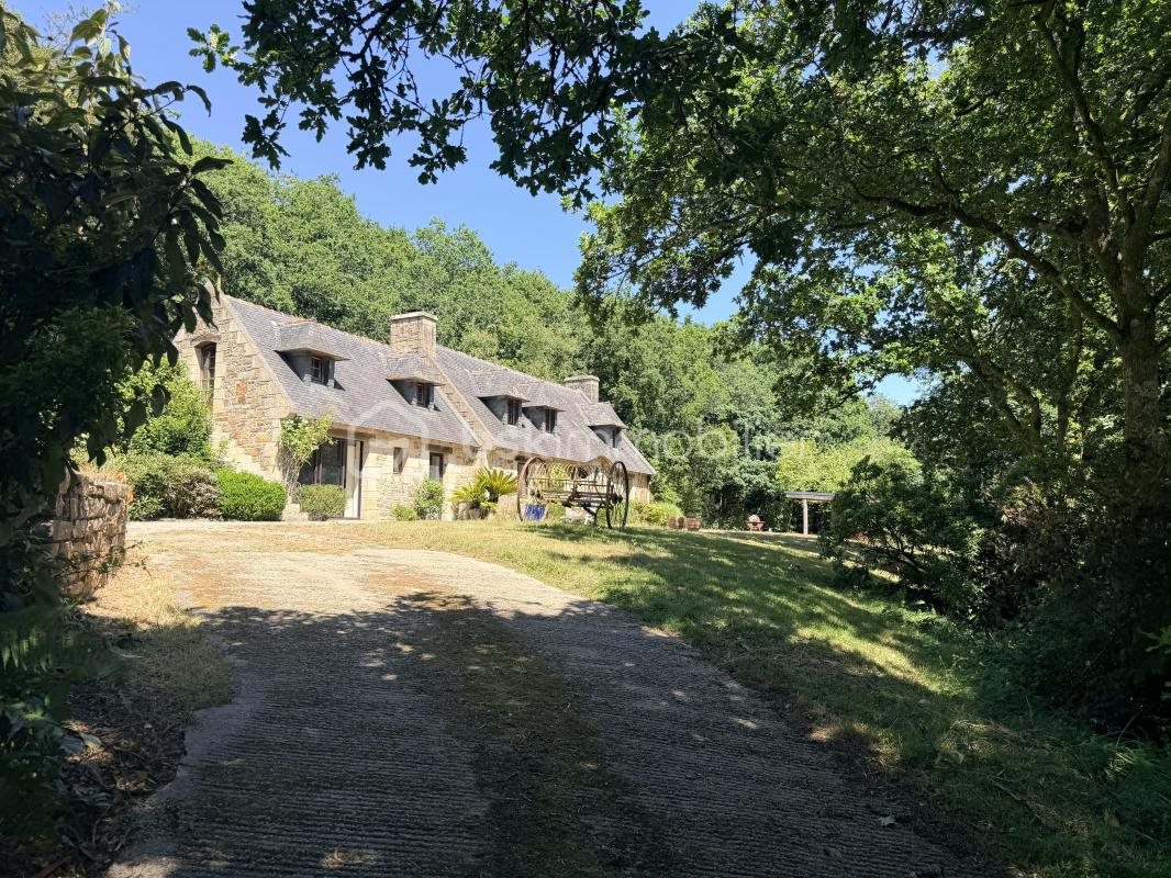 Maison à vendre, 124m², Rosnoën