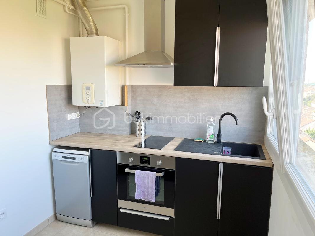 Appartement à vendre, 27m², Maurepas