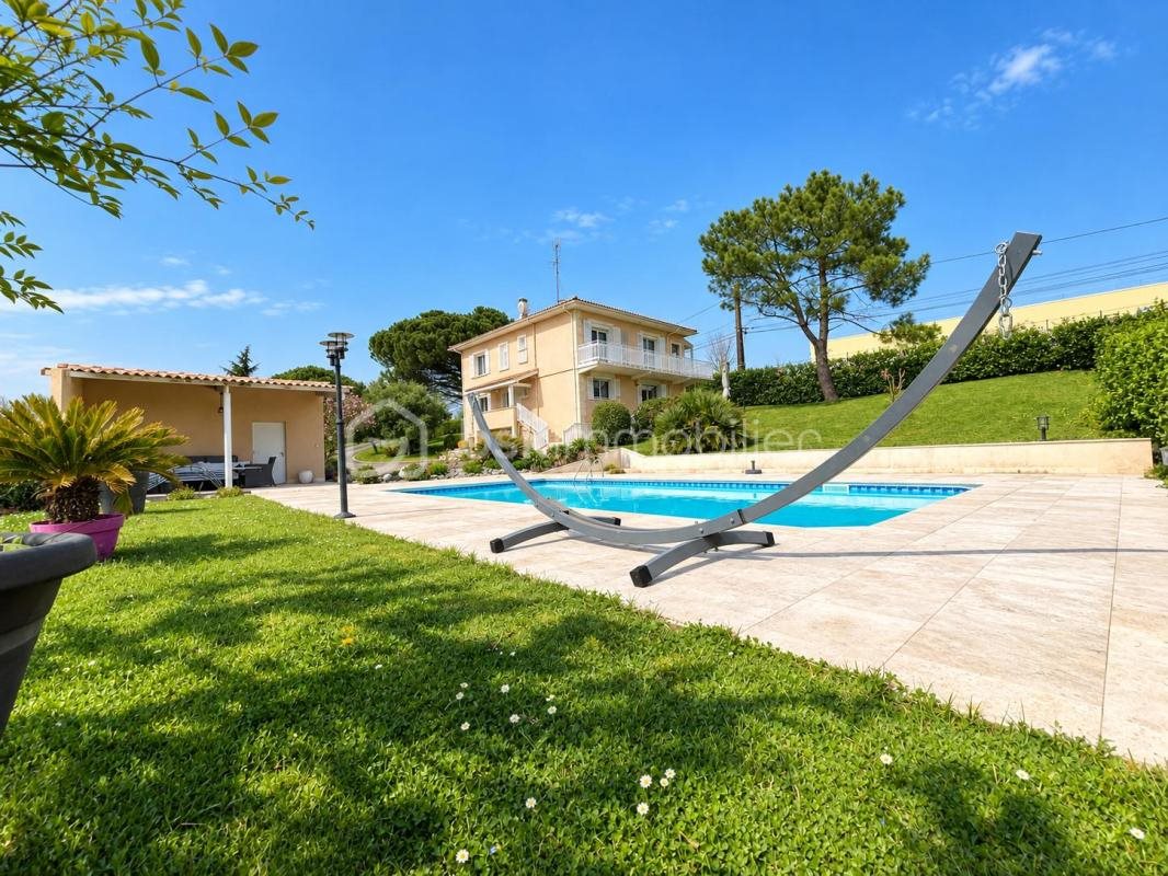 Maison à vendre, 158m², Sainte-Bazeille