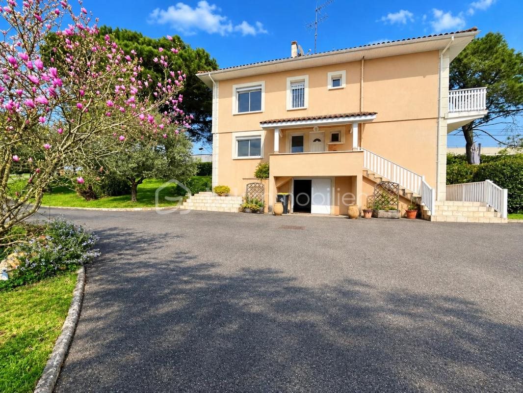 Maison à vendre, 158m², Sainte-Bazeille